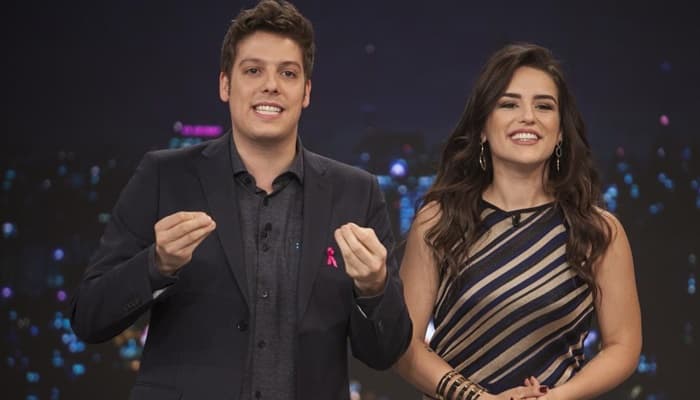 "Freguês" do SBT, Porchat faz piada com audiência da Globo