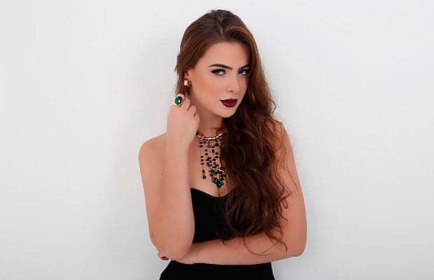 Rayanne Morais sofre acidente e vai parar no hospital