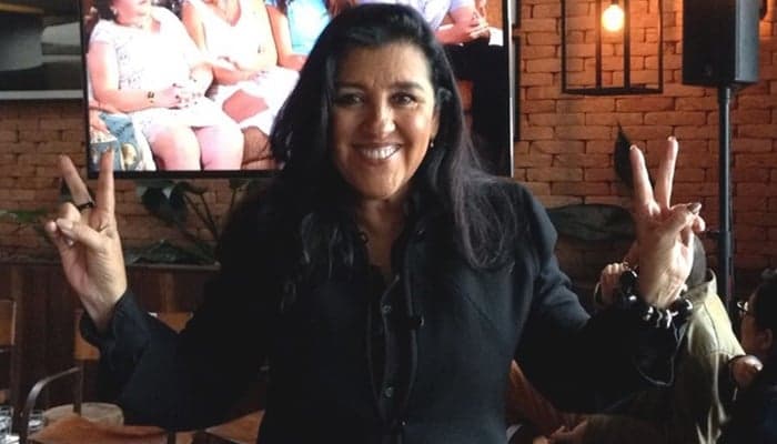 Marido de Regina Casé é internado e apresentadora divulga imagem
