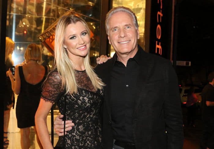 Roberto Justus sobre esposa: "Posto foto com ela e acham que é minha neta"