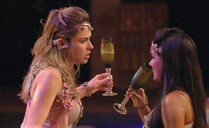 Ex-BBB Munik para de seguir Ana Paula Renault e revolta fãs