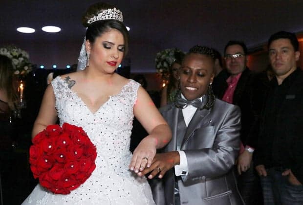 Neném revela que adiou teste de gravidez: "Muito ansiosa, resolvi esperar mais"
