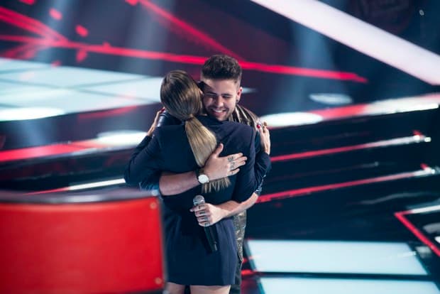 Ex-The Voice Leandro Buenno fala sobre namoro com publicitário