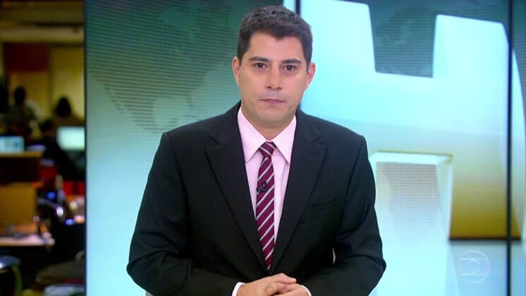 Evaristo Costa, da Globo, estaria conversando com SBT