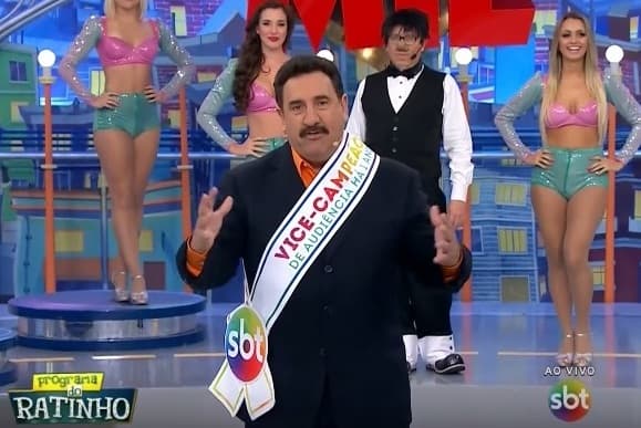 Terror da Record, Ratinho vence a emissora dos bispos em 76% dos confrontos