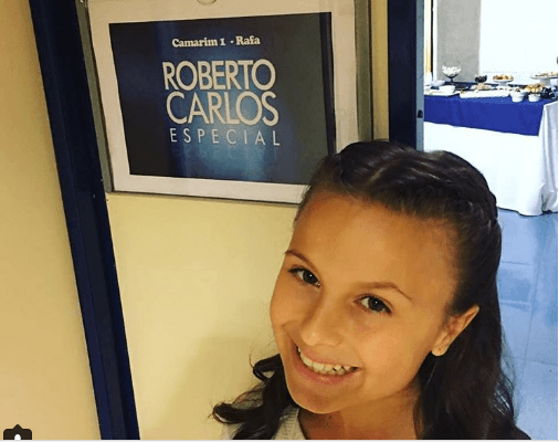 Rafa Gomes, ex-The Voice Kids, grava especial de Roberto Carlos e comemora: "Foi demais!"