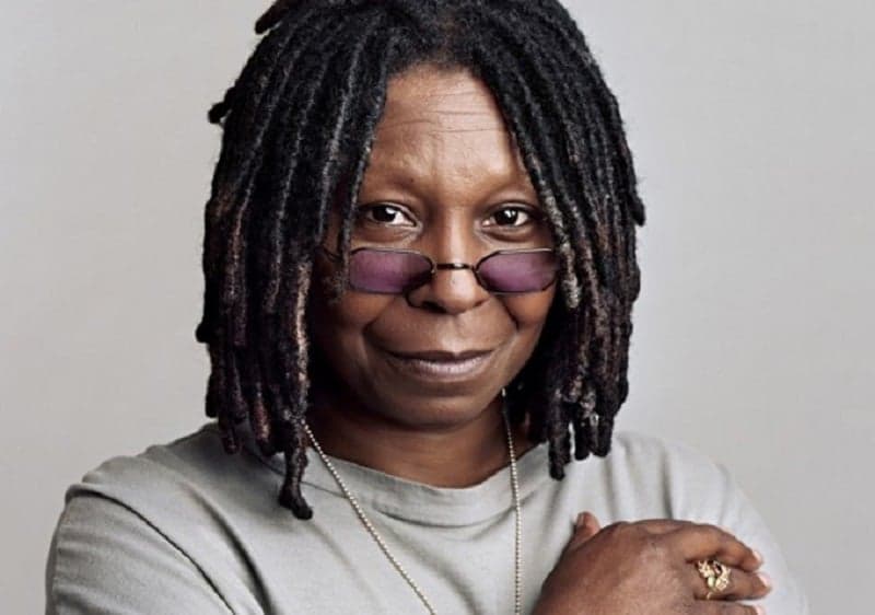 A atriz Whoopi Goldberg - Foto Reprodução Internet A atriz Whoopi Goldberg - Foto Reprodução Internet