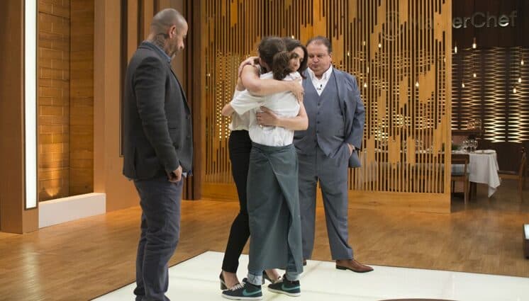 "MasterChef Profissionais": Tudo aqui vira um bicho de sete cabeças, diz Fádia ao ser eliminada