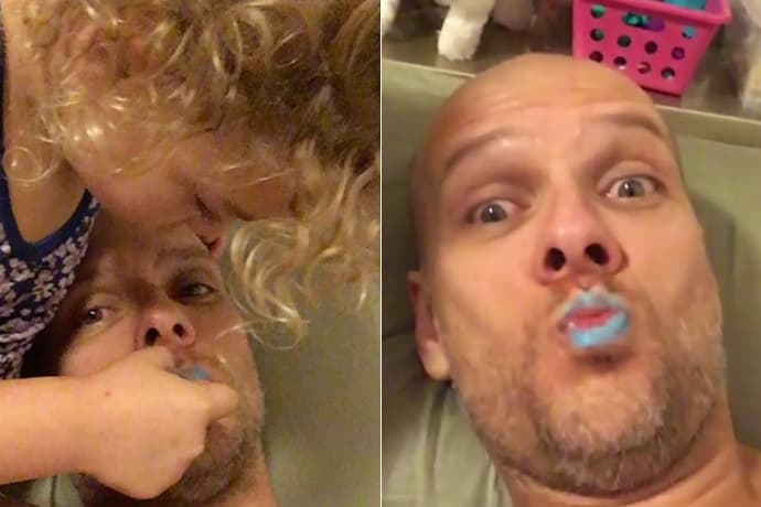 Fernando Scherer, o Xuxa, aparece com batom na boca após "emprestar" rosto a filha