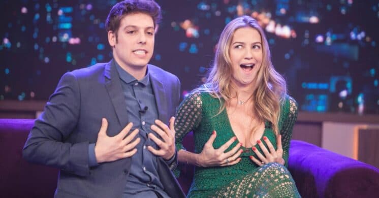 Na Record, Luana Piovani revela que filhos "comeram" todo o seu silicone