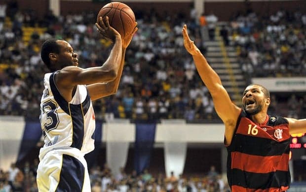 Sem futebol, Band apostará em transmissões de Basquete