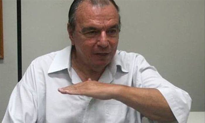 Gil Gomes volta a trabalhar na televisão após onze anos