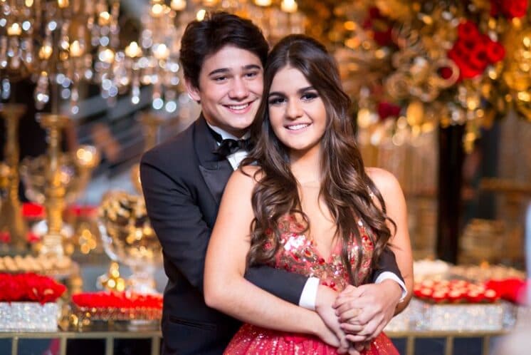 Protagonista de "Gaby Estrella" irá contracenar com o namorado em "O Rico e Lázaro"