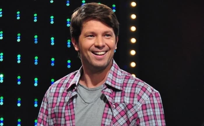 Mario Frias se irrita com produtora e reclama nos bastidores de novela da Record