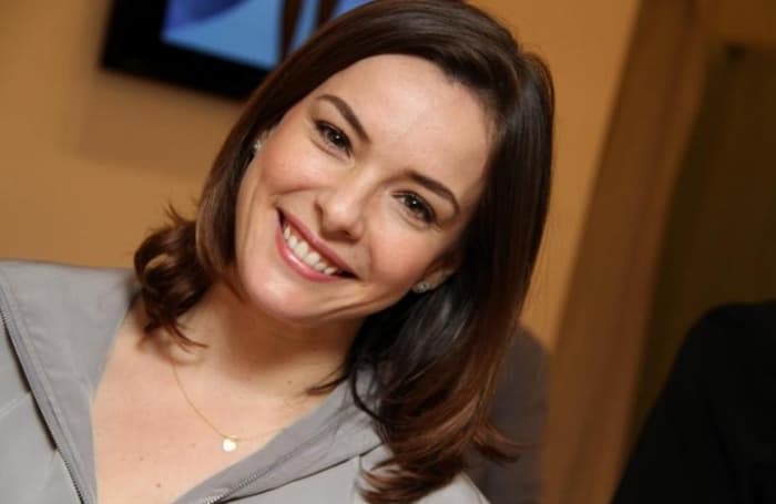 "A Lei do Amor": autores antecipam chegada da personagem de Regiane Alves