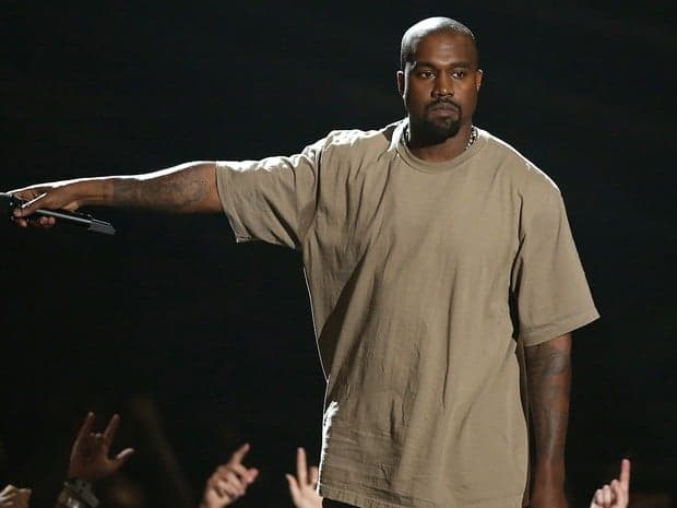 Kanye West é vaiado em show após declarar apoio a Donald Trump