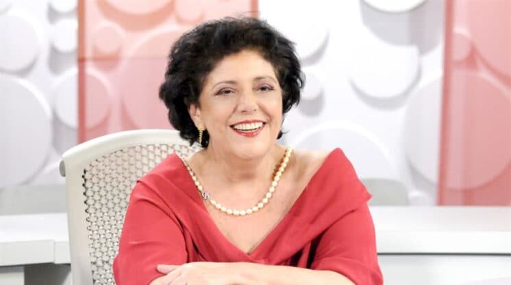 Após demissão de Leda Nagle, artistas fazem desabafo na web: #ficaledanagle