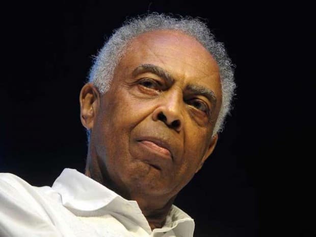 Gilberto Gil consegue liminar contra o Facebook em caso sobre racismo