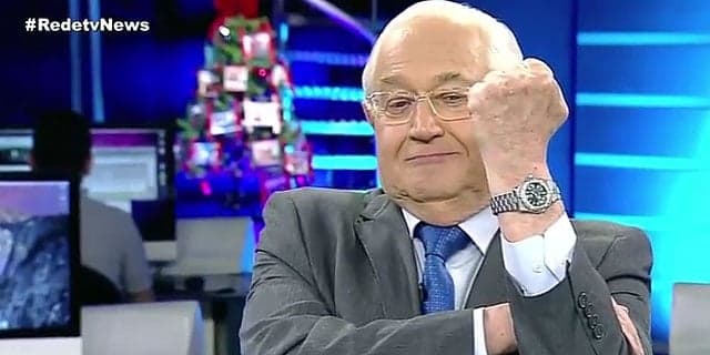 Boris Casoy perde a paciência ao vivo e manda banana no "RedeTV! News"