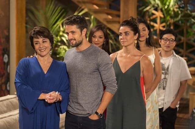"Sol Nascente": Dona Mocinha chega à Arraial e revela segredo bombástico a Cesar