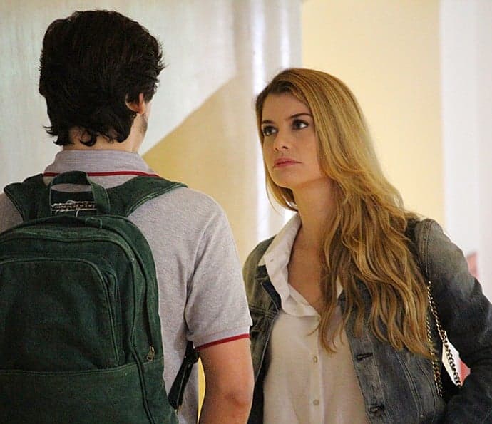 "Rock Story": Após humilhar, Diana tentará se entender com Zac