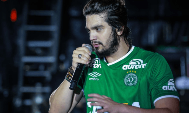 Luan Santana agradece fãs após palco cair e provocar acidente