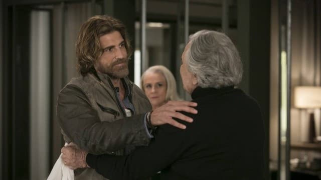 Para evitar mais atrasos, equipe de "A Lei do Amor" terá folga curta no fim do ano