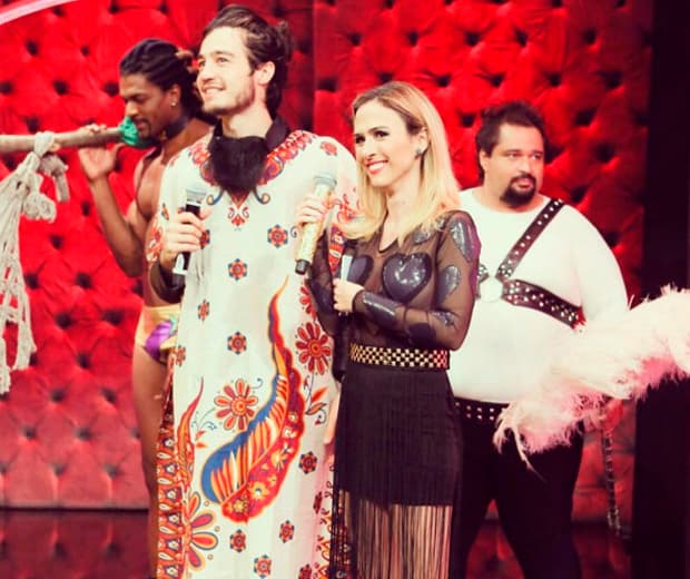 Tiago Iorc nega rumores de namoro com Tatá Werneck