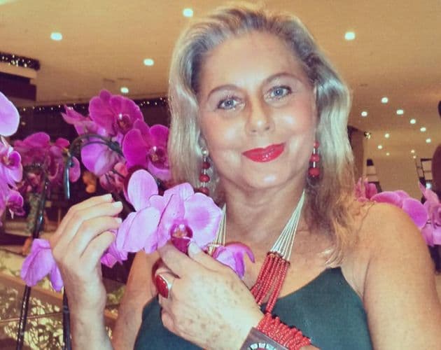 Vera Fischer sobre boa forma: "Às vezes exagero e como muito chocolate"