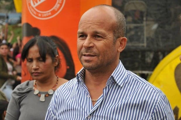 Vidente faz previsões catastróficas em programa da Record