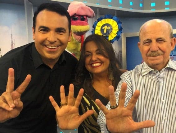 Record estuda mexer nos contratos do trio do "Balanço Geral" para dificultar a saída deles do canal