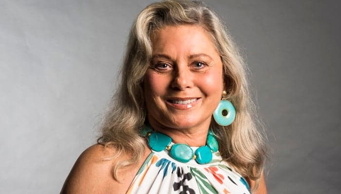 Vera Fischer é internada no RJ com problemas respiratórios