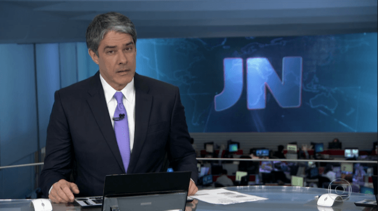 Saiba quando William Bonner volta ao "Jornal Nacional" após acidente do filho