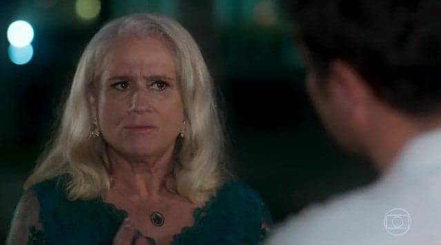 "A Lei do Amor": Magnólia se descontrola e bate em Ciro após denúncia