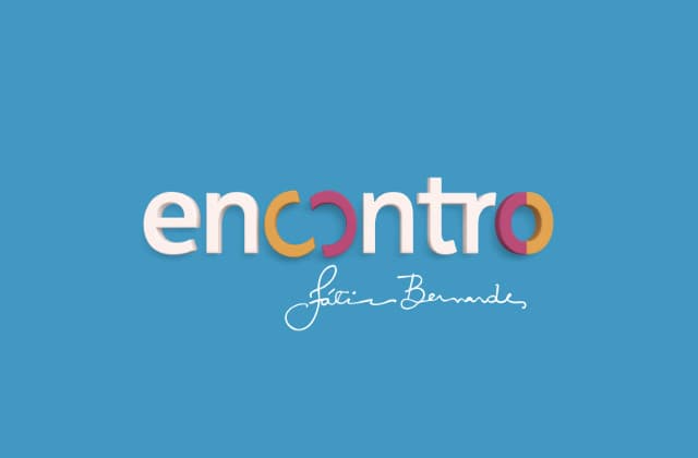 Cantora revela que está grávida ao vivo no "Encontro"