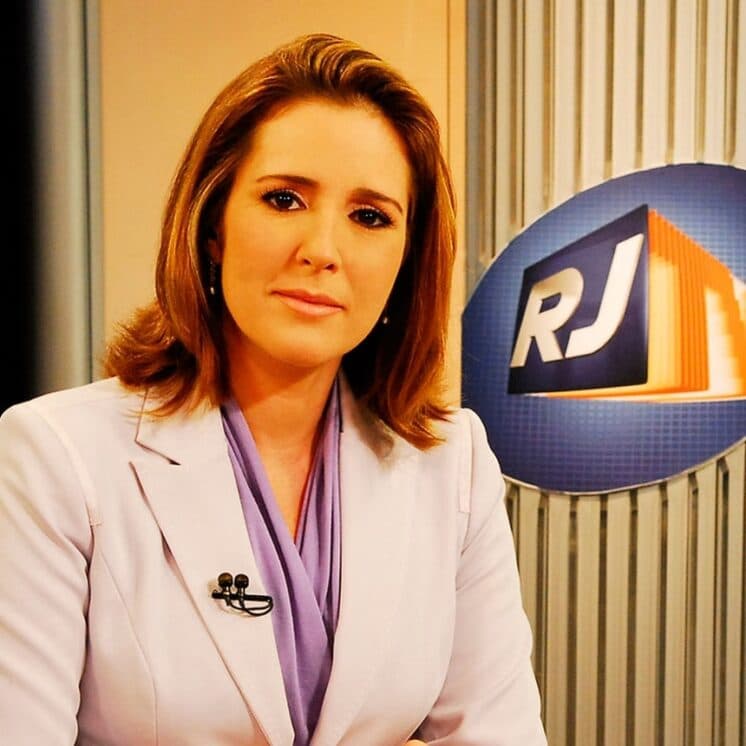 Renata Capucci se emociona no “RJTV” e comove internautas