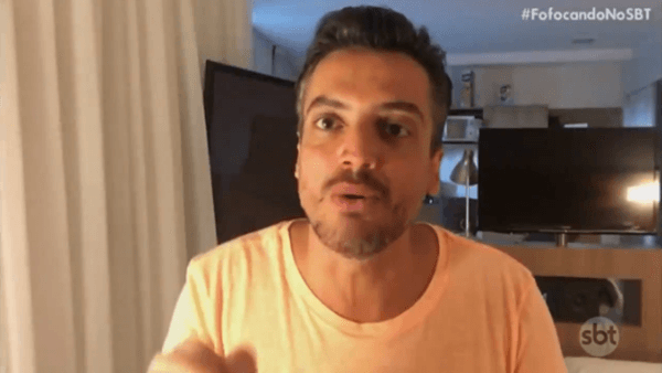 SBT exibe vídeo de André Gonçalves detonando Leo Dias e jornalista promete se "vingar" de artistas