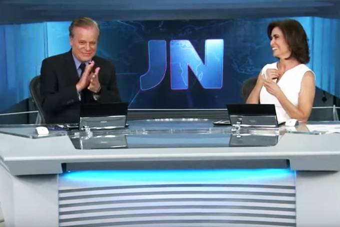 Chico Pinheiro encerra "Jornal Nacional" batendo palmas para reportagem
