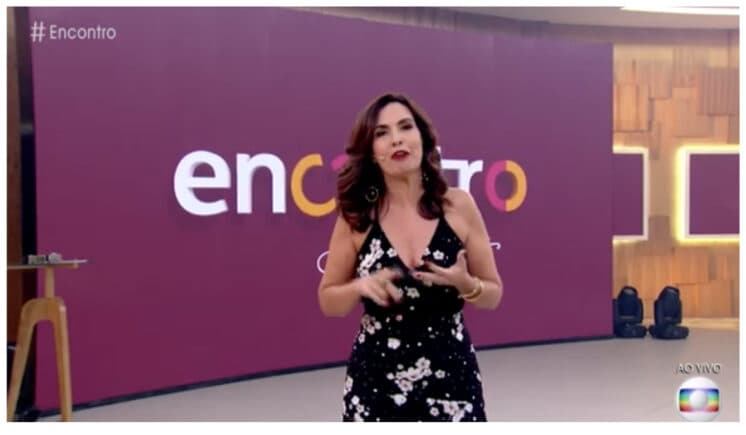 Fátima Bernardes recebe cantada ao vivo e fica sem graça: "depois que se separou está uma loucura"