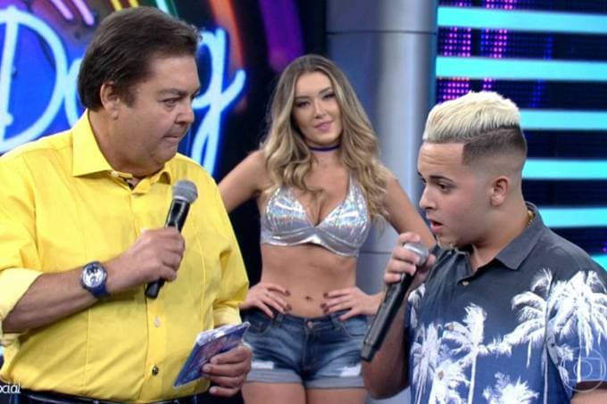 Funkeiro muda letra polêmica da música "Deu Onda" em homenagem a Faustão; veja como ficou!