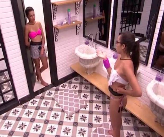 “BBB 17”: Emilly alfineta: “Vim para jogar, não pegar homem”