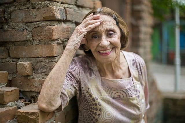 Laura Cardoso ganhará homenagem pelos 70 anos de carreira; veja como será