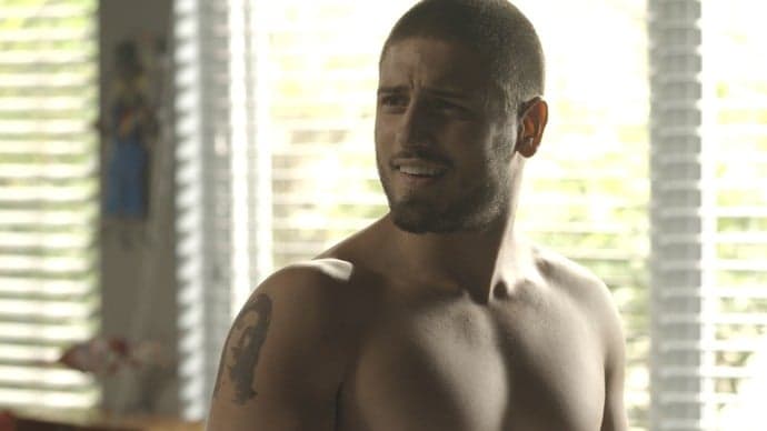 Sem química, personagem de Daniel Rocha irá perder espaço em "A Lei do Amor"