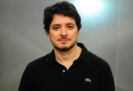 Guilherme Piva fica irreconhecível em personagem para próxima novela das seis; confira