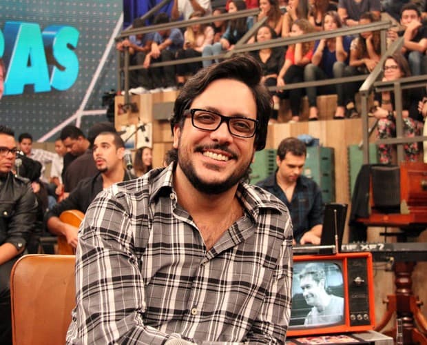 Globo procura atriz para fazer casal cômico com Lúcio Mauro Filho em nova "Malhação"