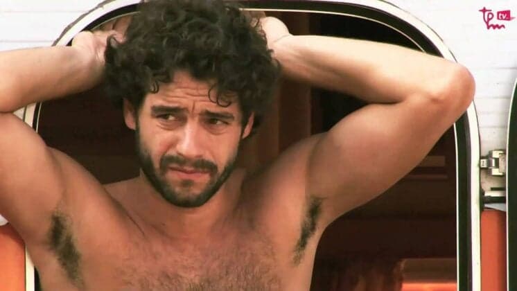 "Os Dez Mandamentos": Vaza suposta nude de Guilherme Winter (Moisés)