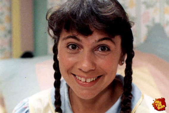 Após virar vendedora, atriz de "Rá-Tim-Bum" volta à TV na Record