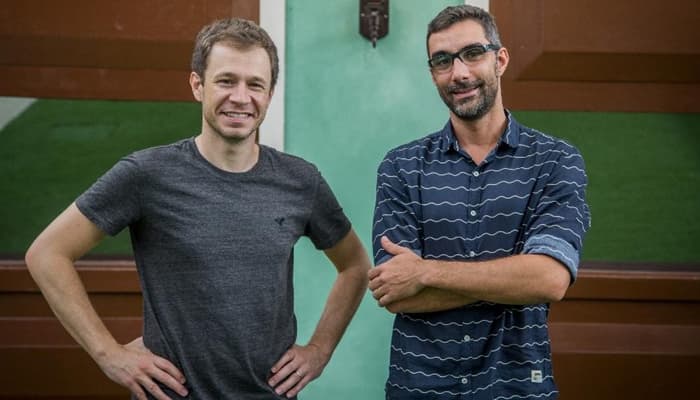 Diretor do "BBB" elogia desempenho de Tiago Leifert no reality: "Traz frescor ao programa"