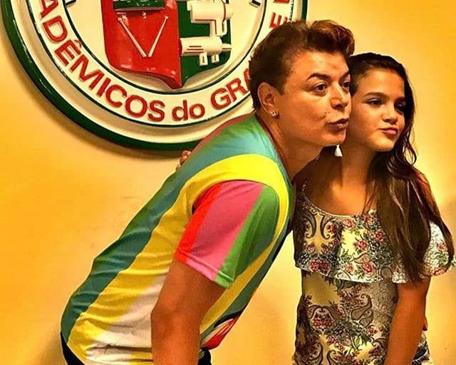 Atriz mirim Mel Maia será destaque no Carnaval do Rio de Janeiro
