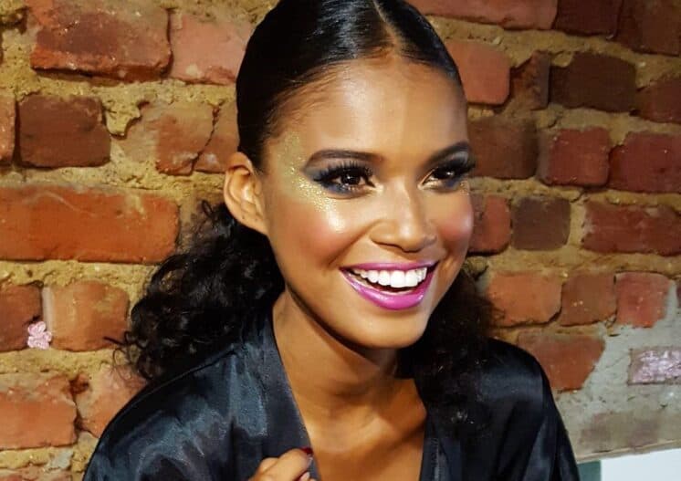Atriz de "Malhação" fala sobre acidente na avenida: "foi um susto muito grande"